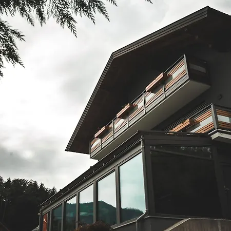 Seeblick Homes 3* Fuschl am See