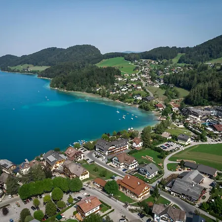 Seeblick Homes 3*